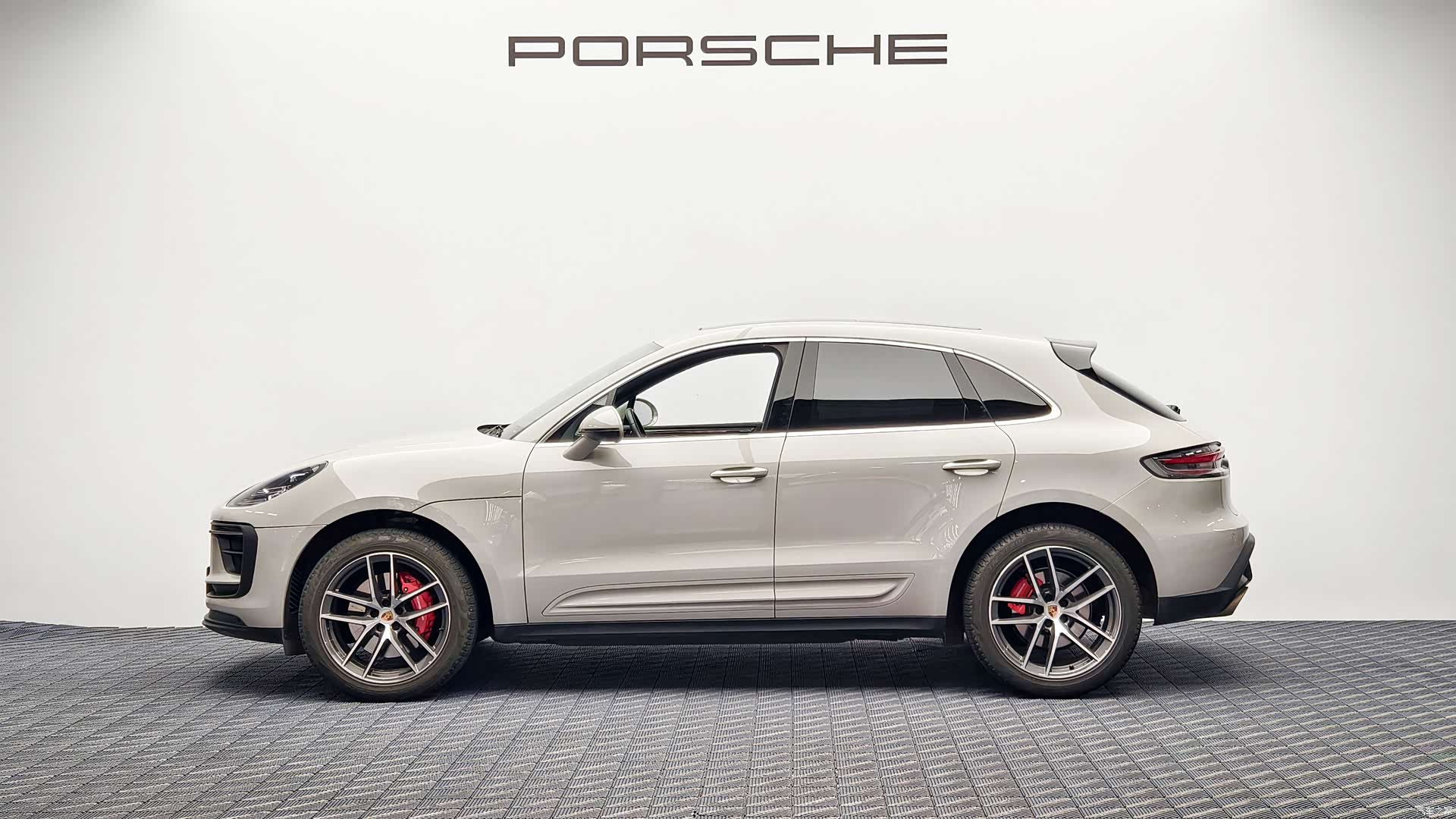 Porsche Macan, 2022 7