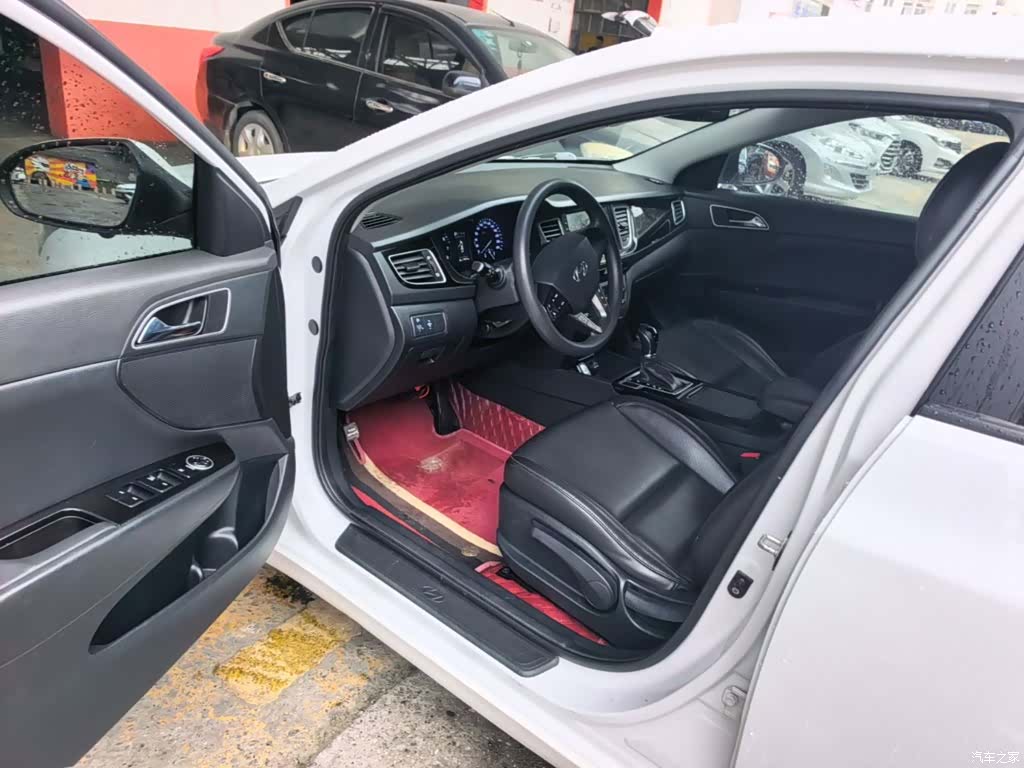 Hyundai GLS, 2016 16