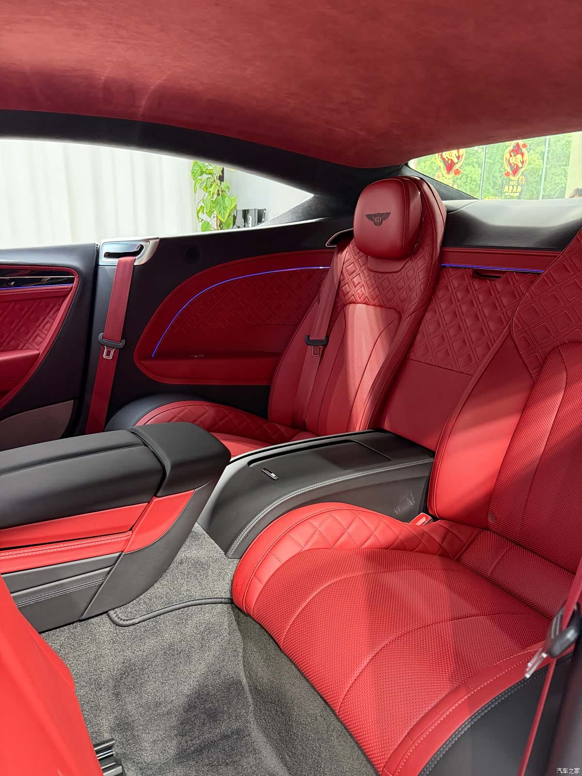 Bentley Continental GT, 2021 12