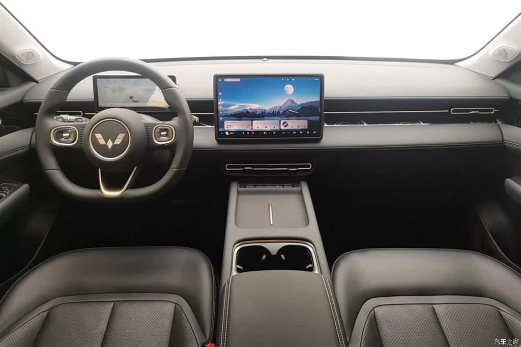 Wuling Starlight, 2025 12