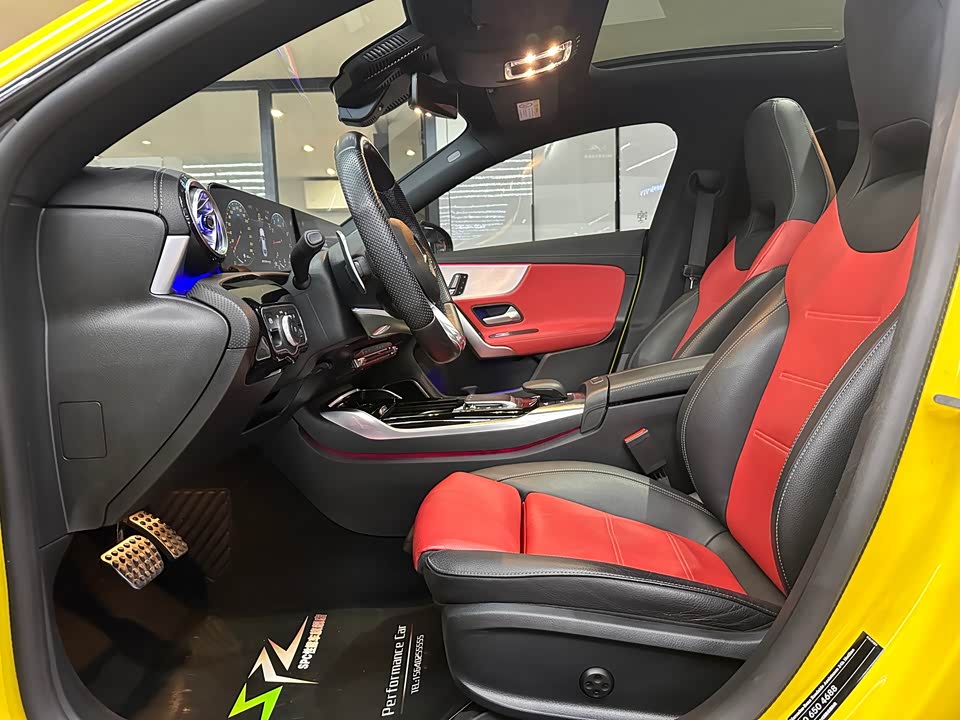 Mercedes-Benz CLA AMG