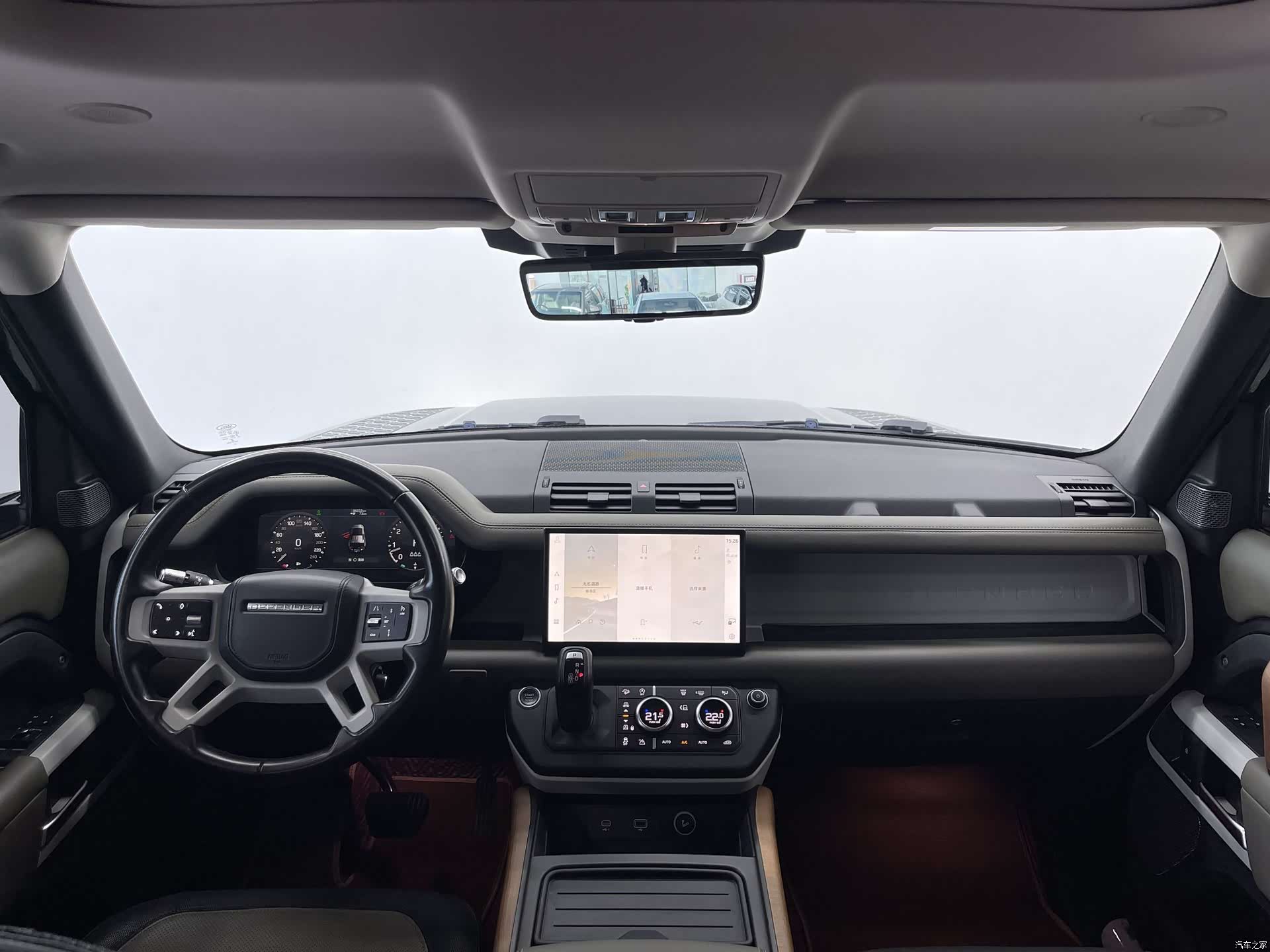 Land Rover Defender, 2021 13