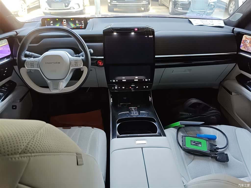 Honda P7, 2025 10