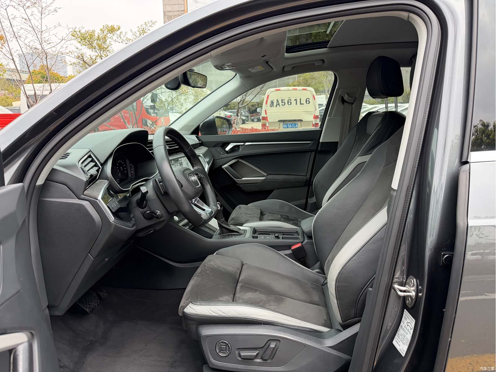 Audi Q3, 2020 6