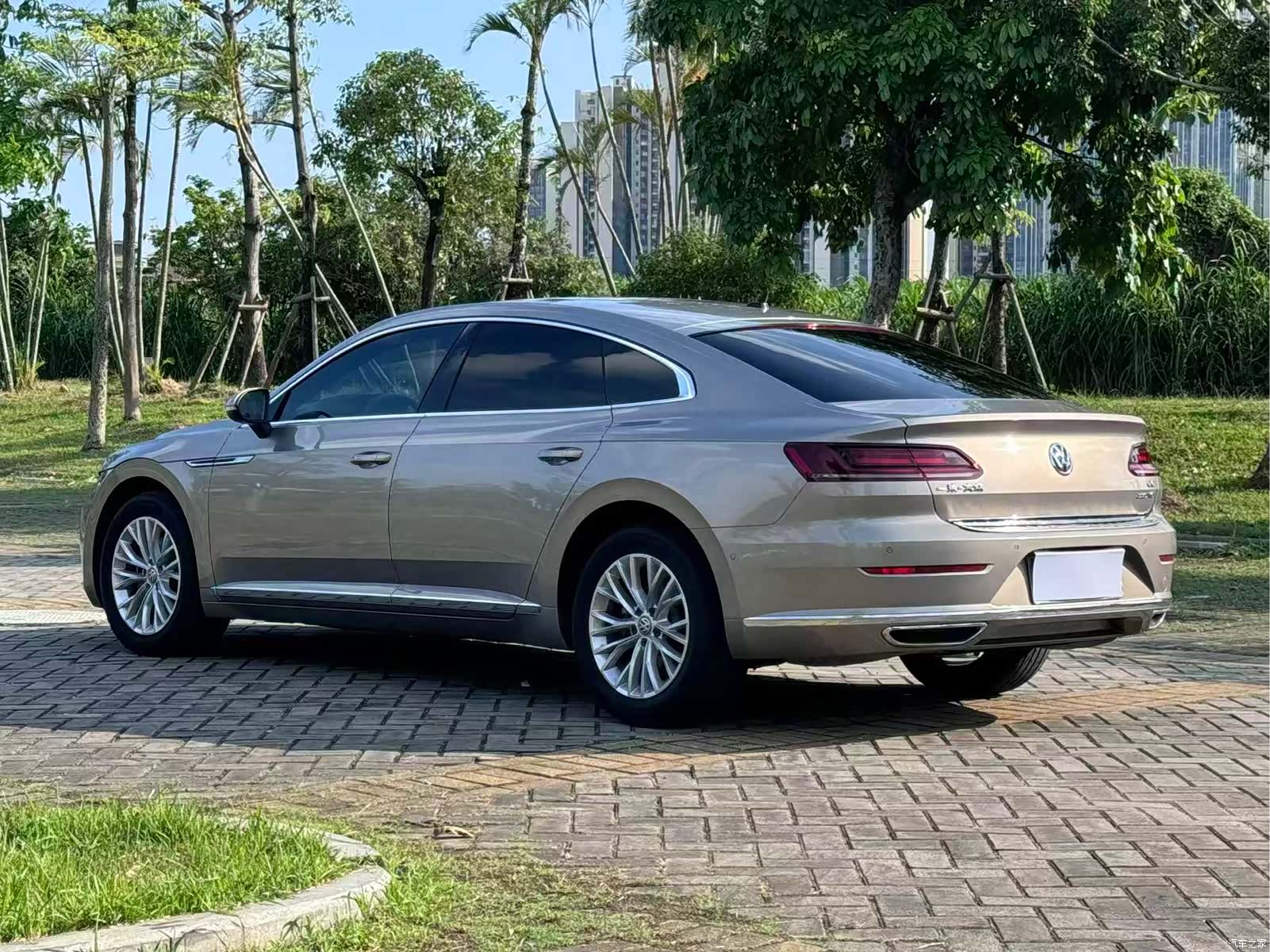 Volkswagen CC, 2019 7