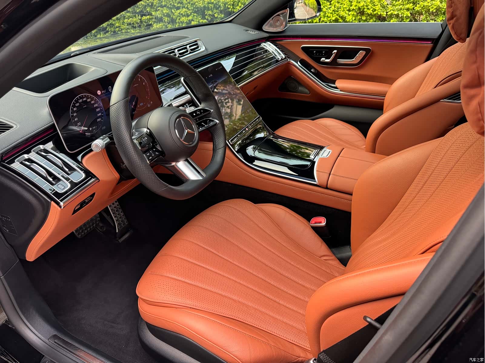 Mercedes-Benz S-Class, 2022 4
