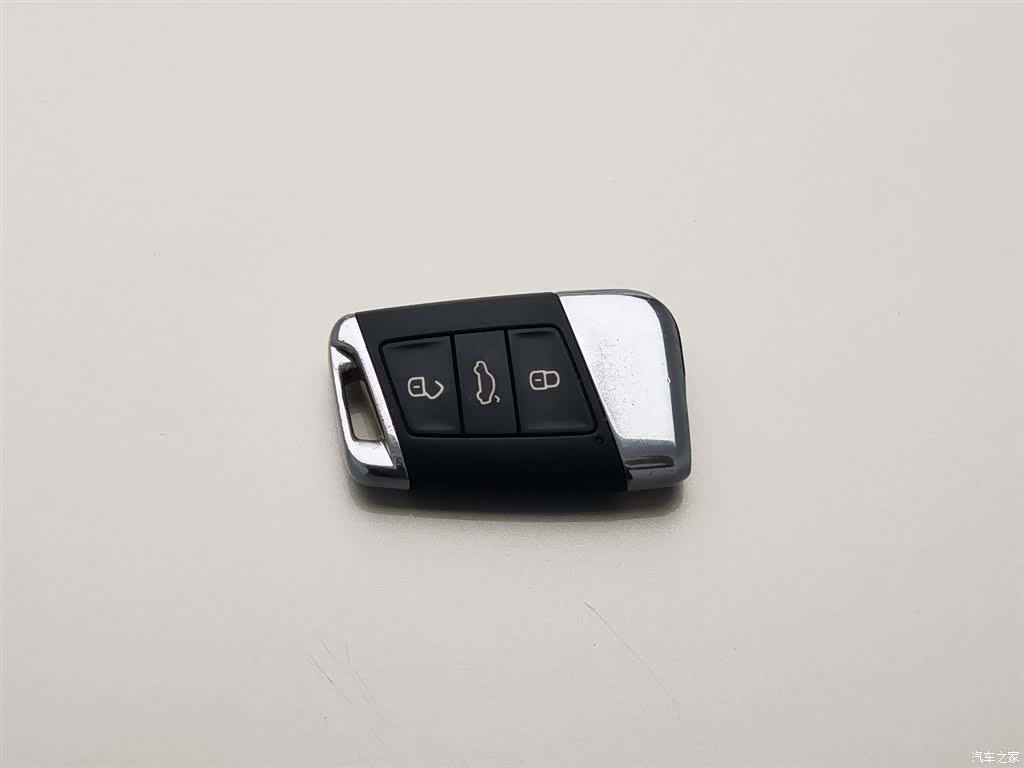 Volkswagen Magotan, 2017 19