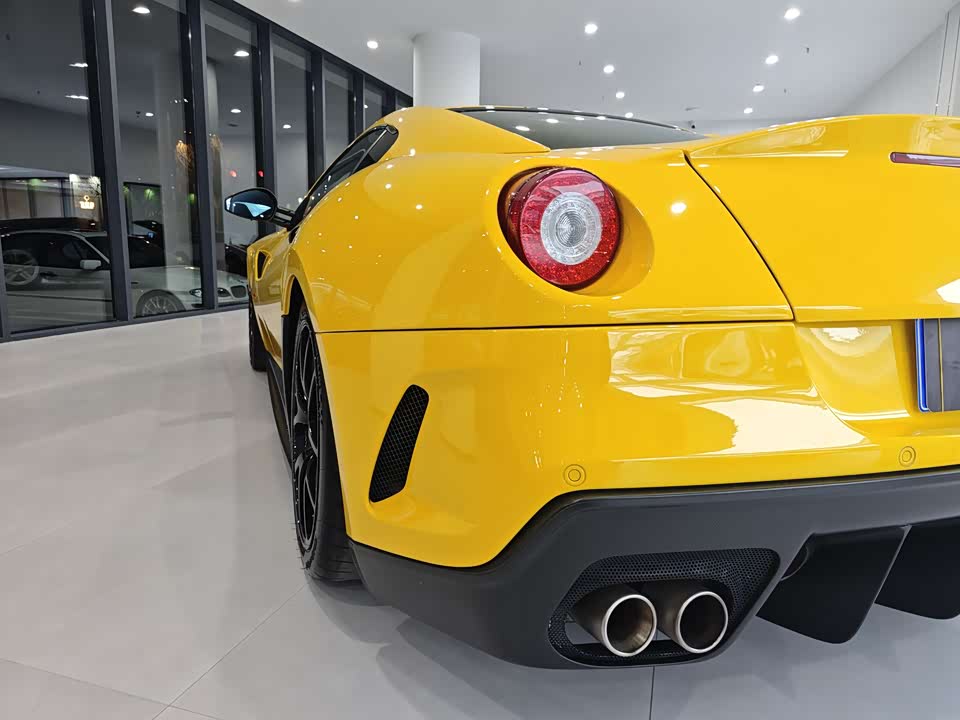 Ferrari 599
