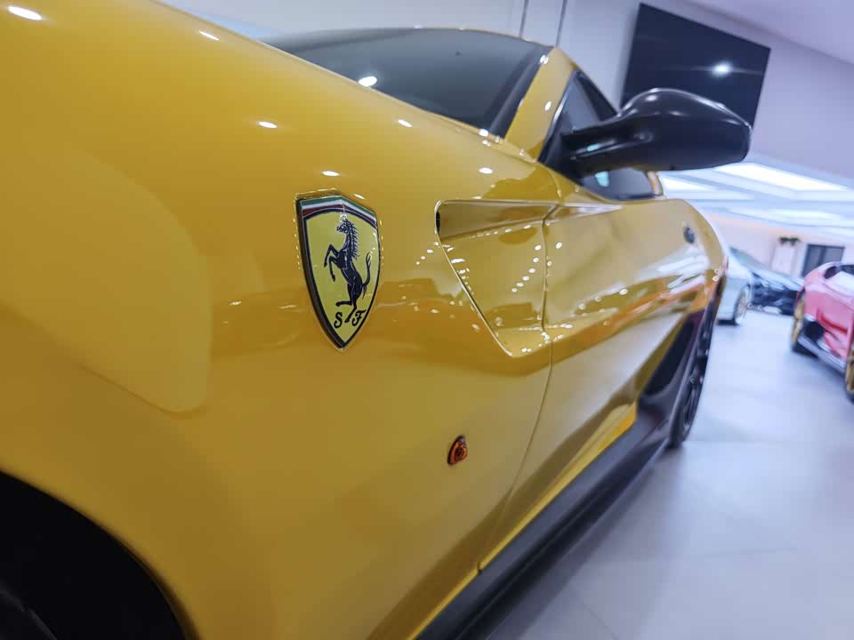 Ferrari 599