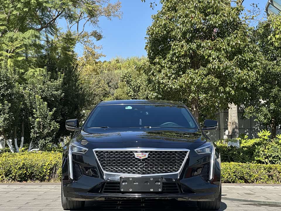 Cadillac CT6