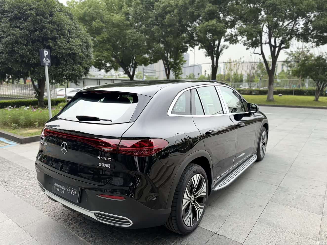 Mercedes-Benz EQE, 2025 8