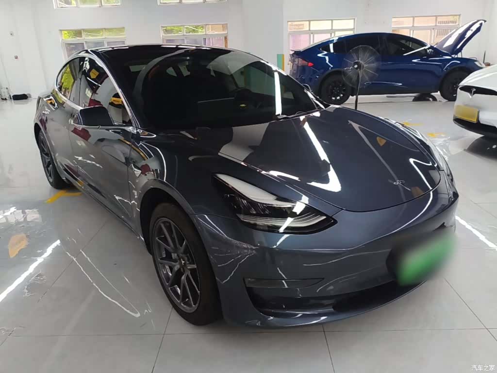 Tesla Model 3, 2019 4