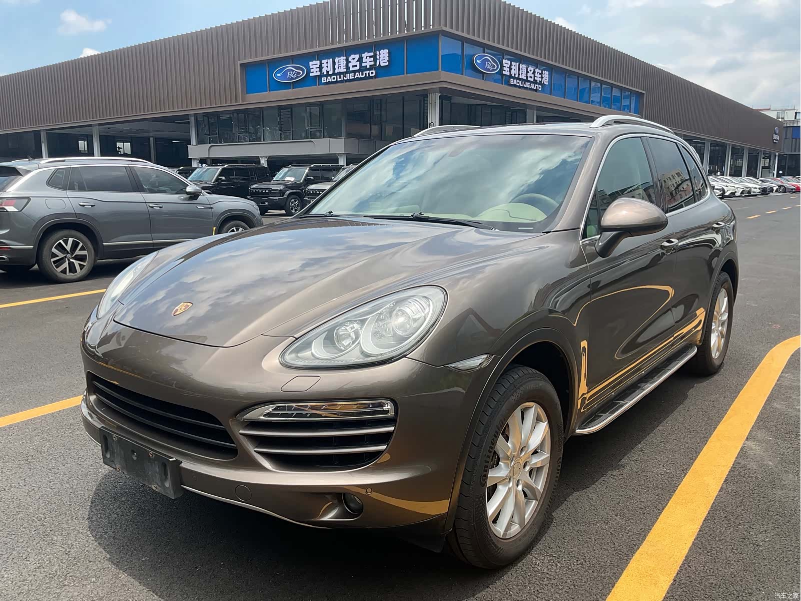 Porsche Cayenne, 2013 1