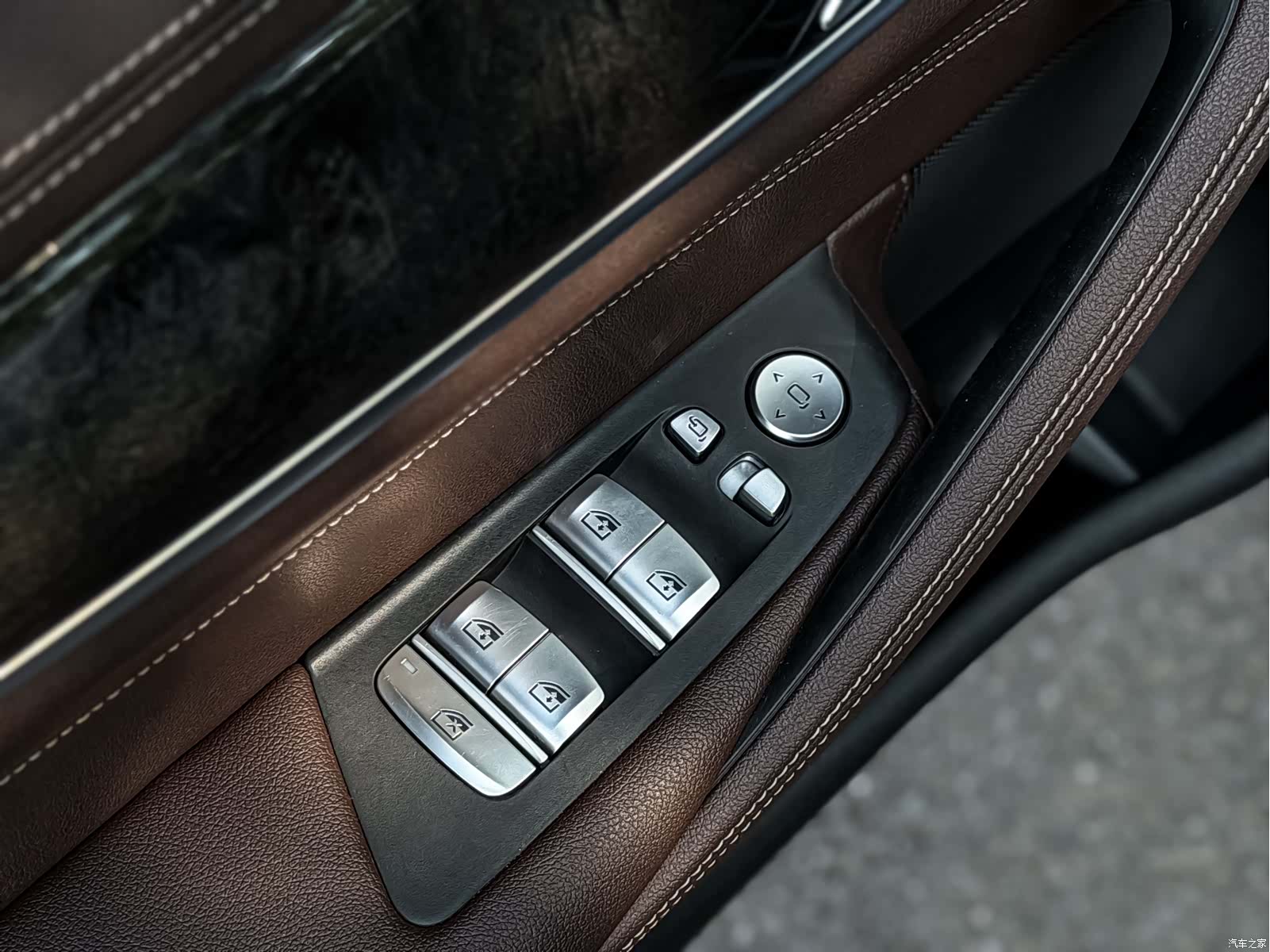 BMW 5 Series, 2020 9