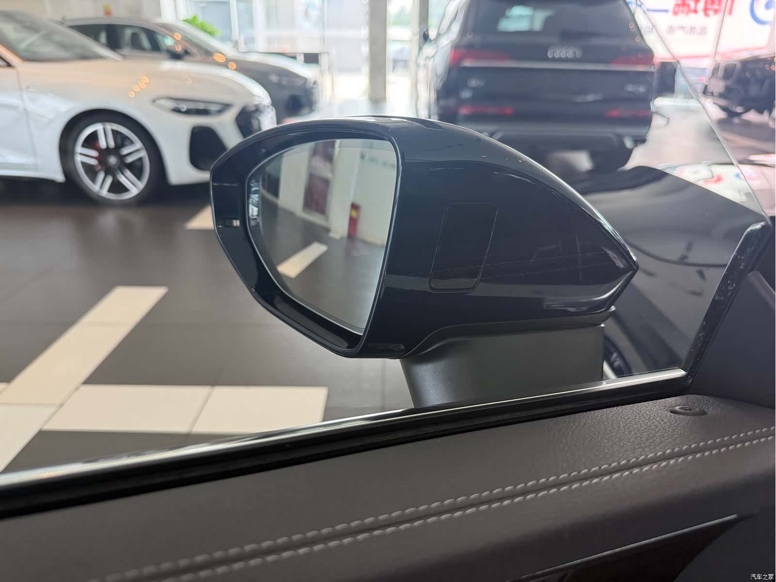 Audi A7L, 2022 19