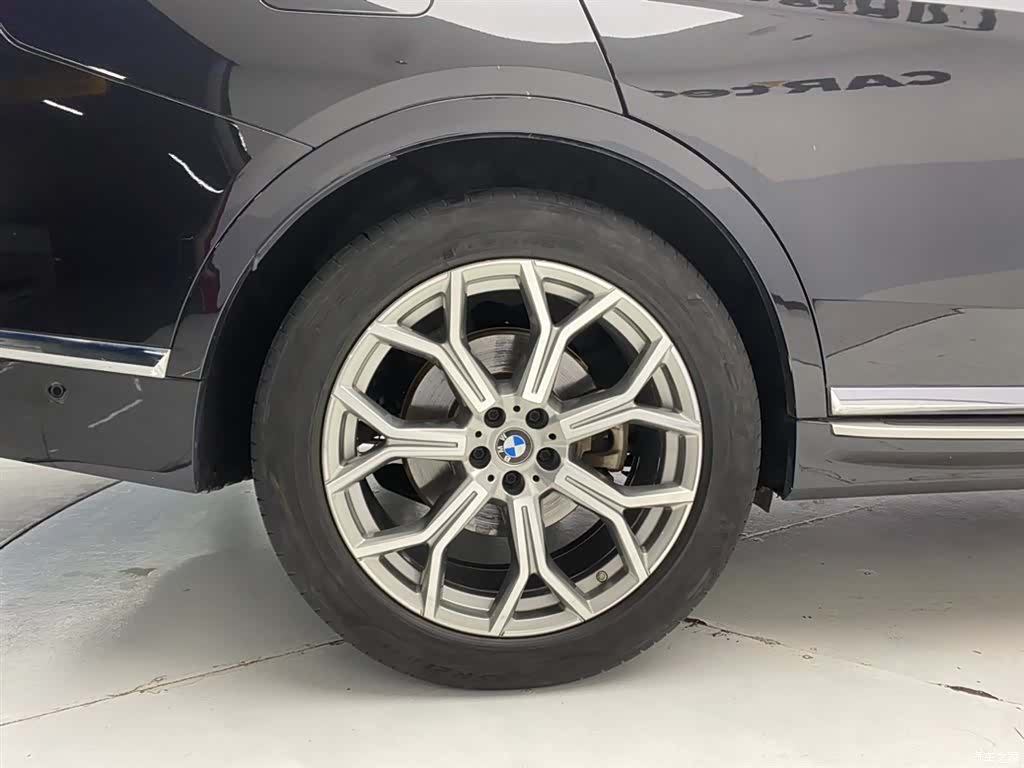 BMW X7, 2022 11