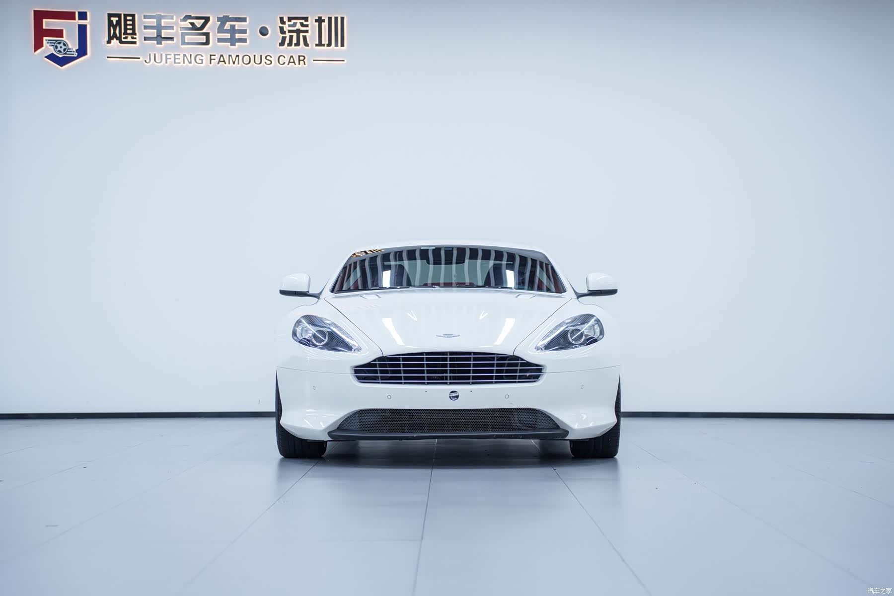 Aston Martin DB9, 2014 2