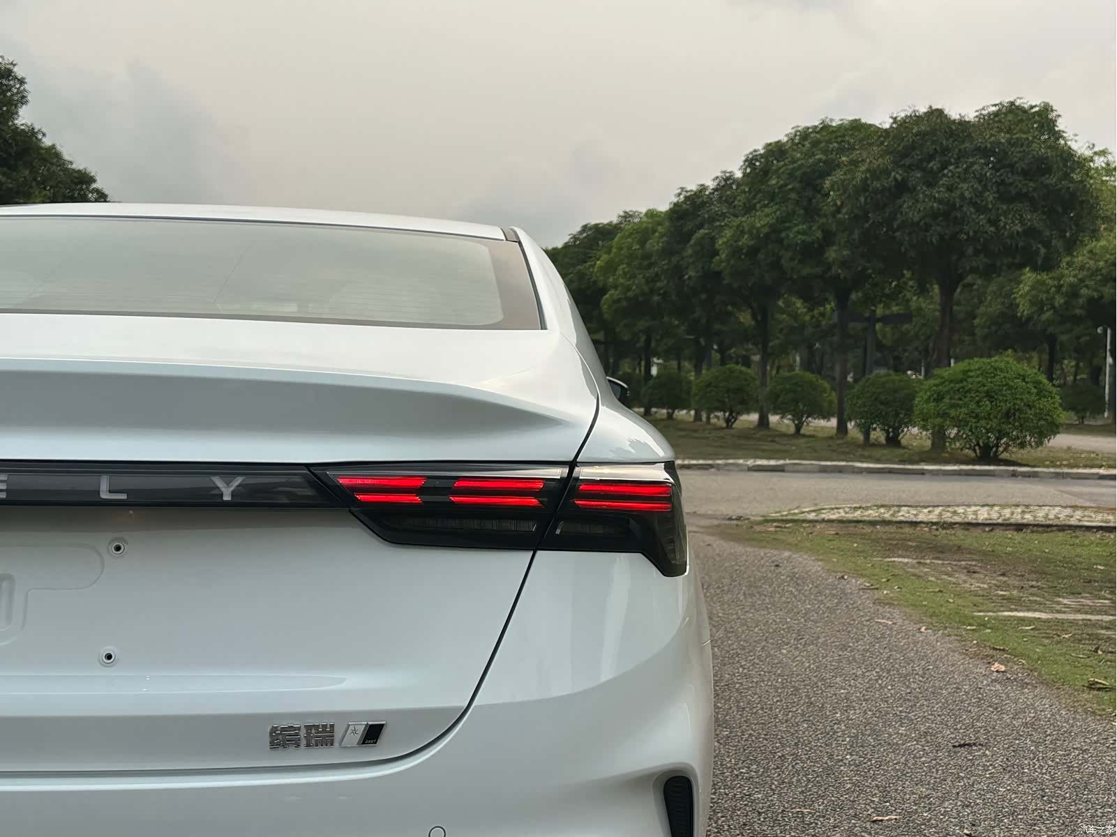 Geely Binray, 2026 25