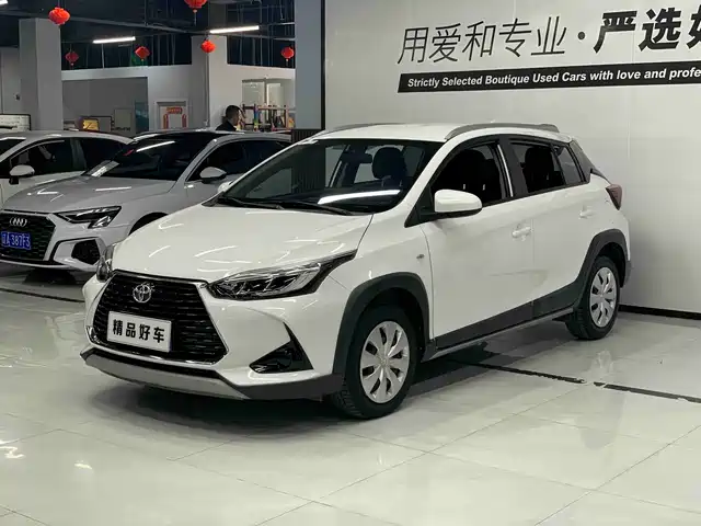 Toyota YARiS L 2022 — купить из Китая под заказ