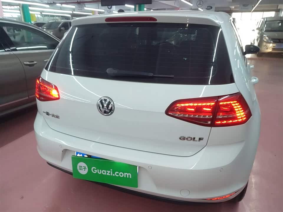 Volkswagen golf
