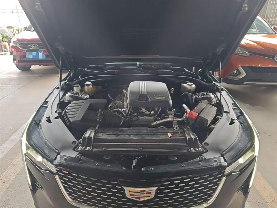 Cadillac CT4