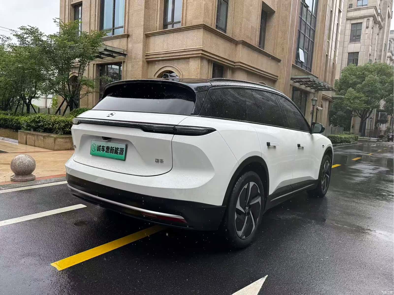 NIO ES6, 2024 12