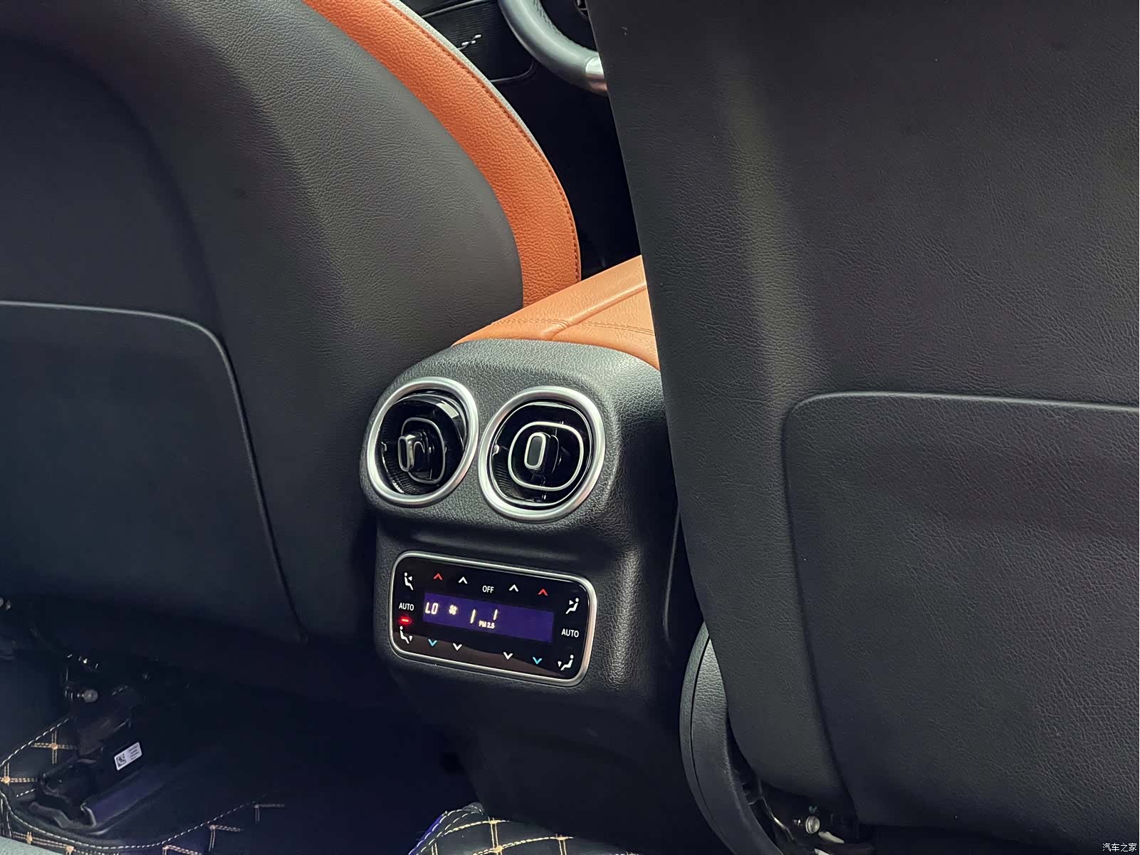 Mercedes-Benz GLC, 2025 19