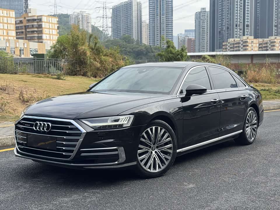 Audi A8