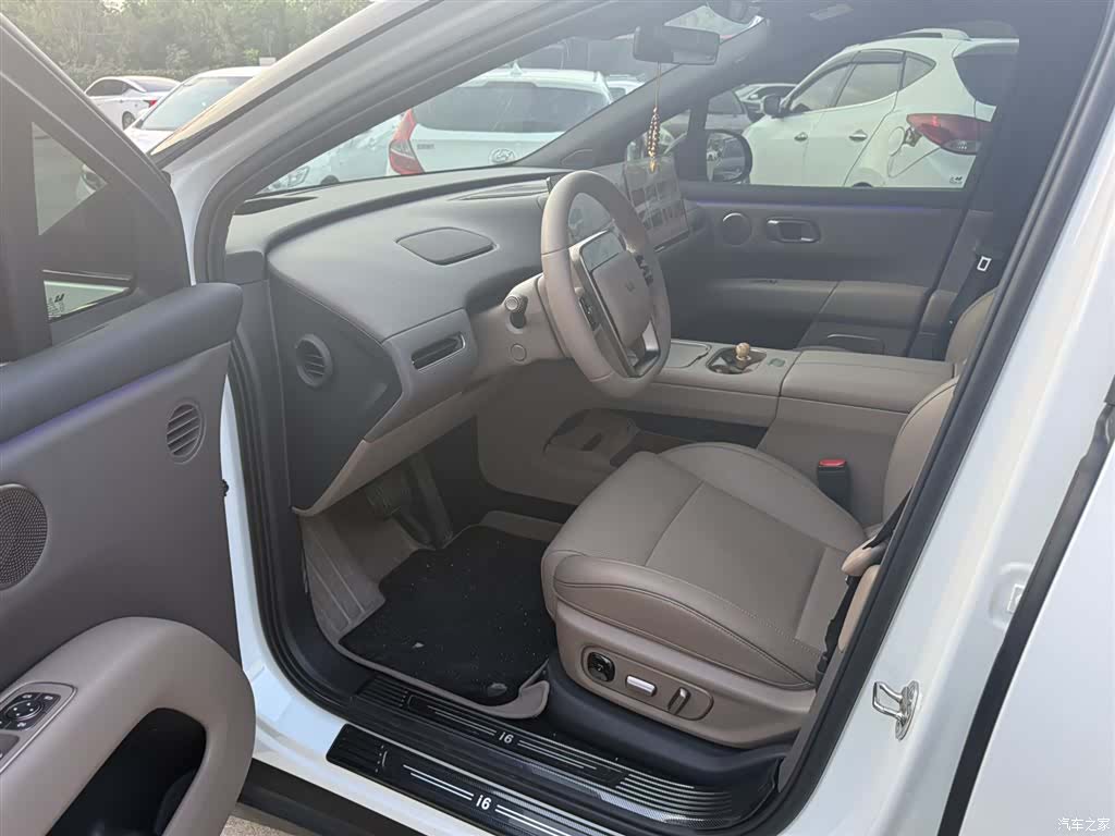 Li Auto i6, 2026 7