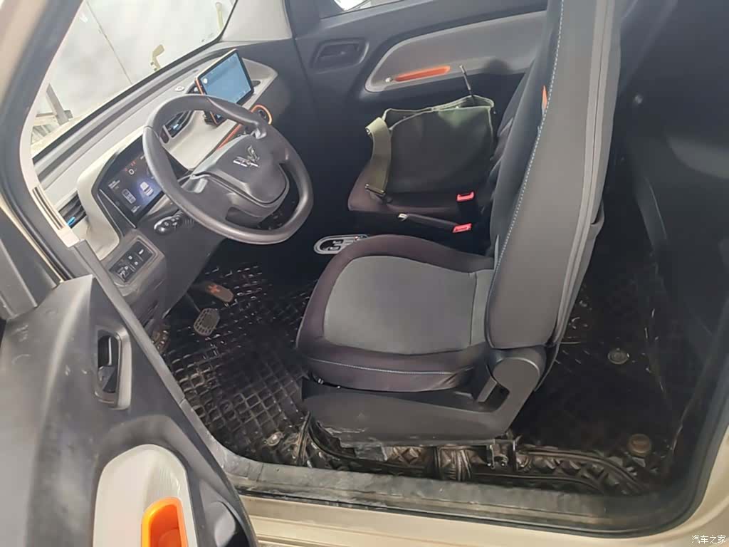 Wuling MINIEV, 2021 15