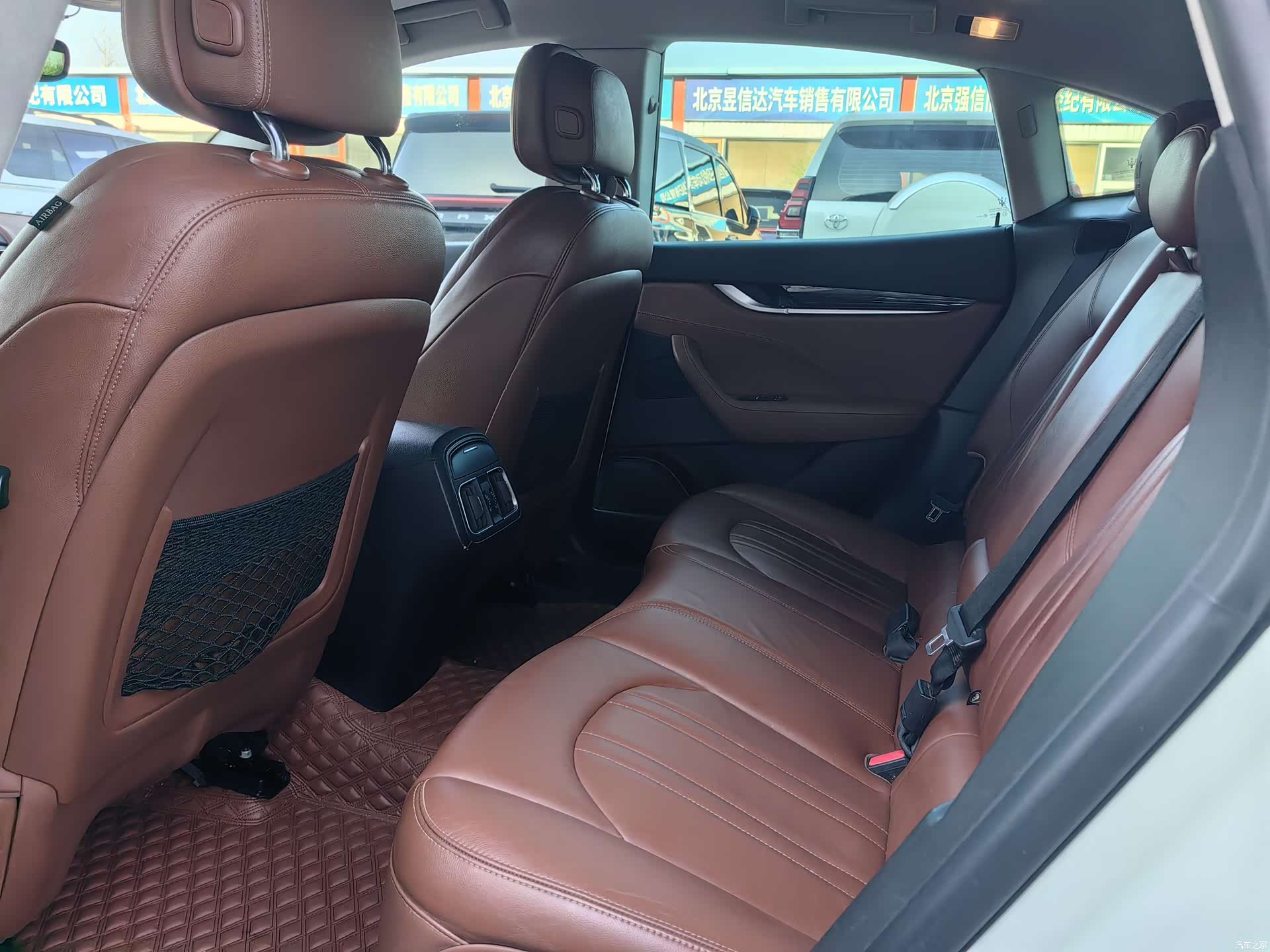 Maserati Levante, 2017 4