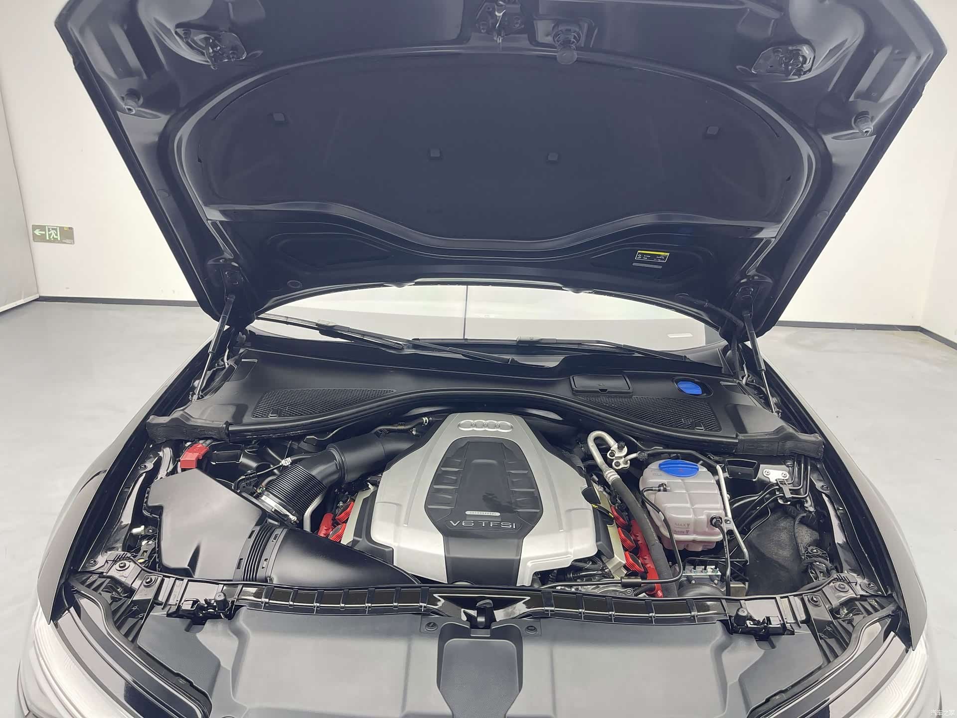 Audi A6L, 2019 9