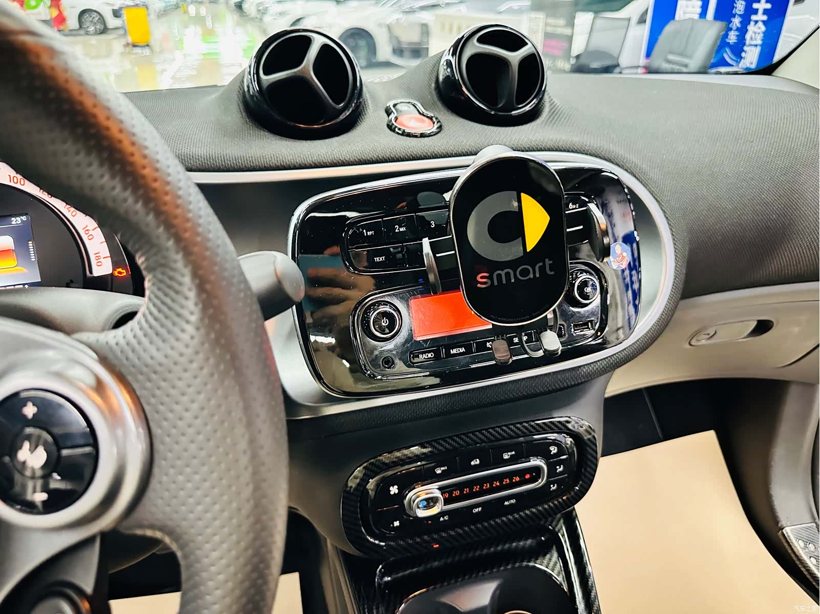 Smart Fortwo, 2019 32