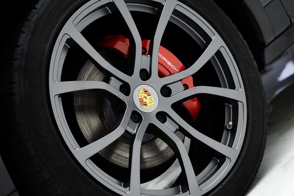 Porsche Cayenne, 2019 все фото