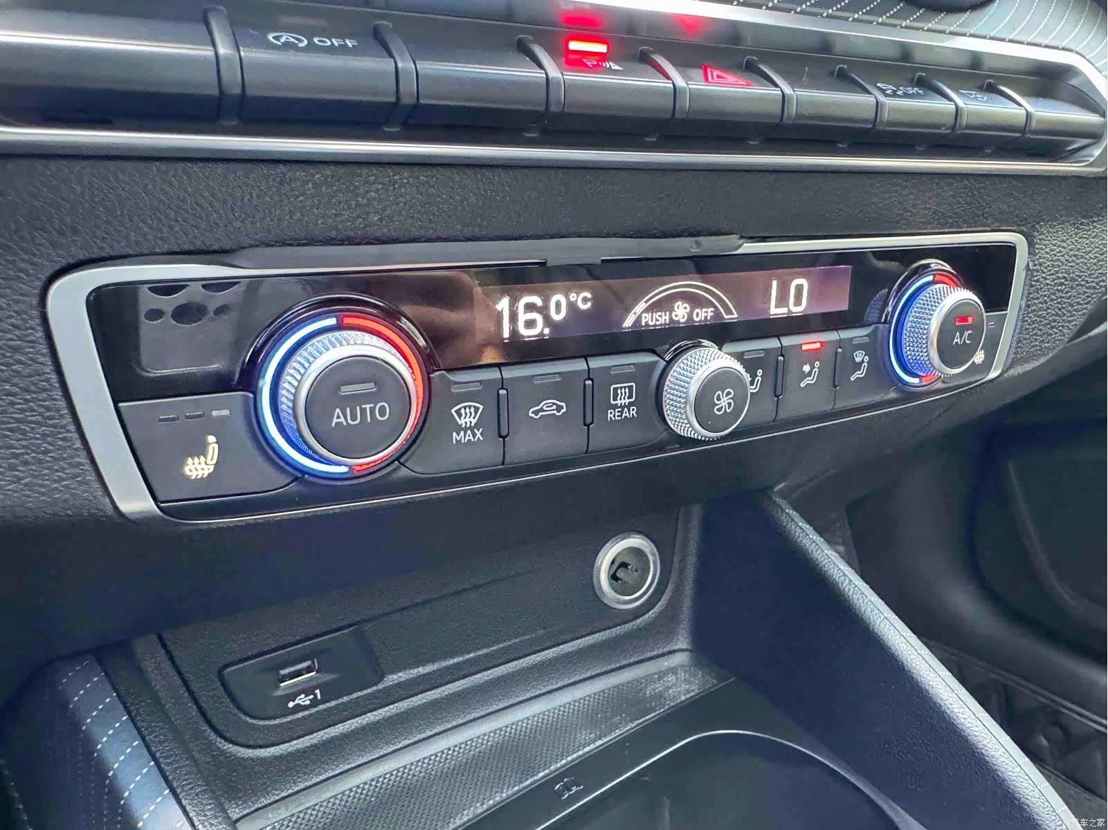 Audi Q2L, 2022 14