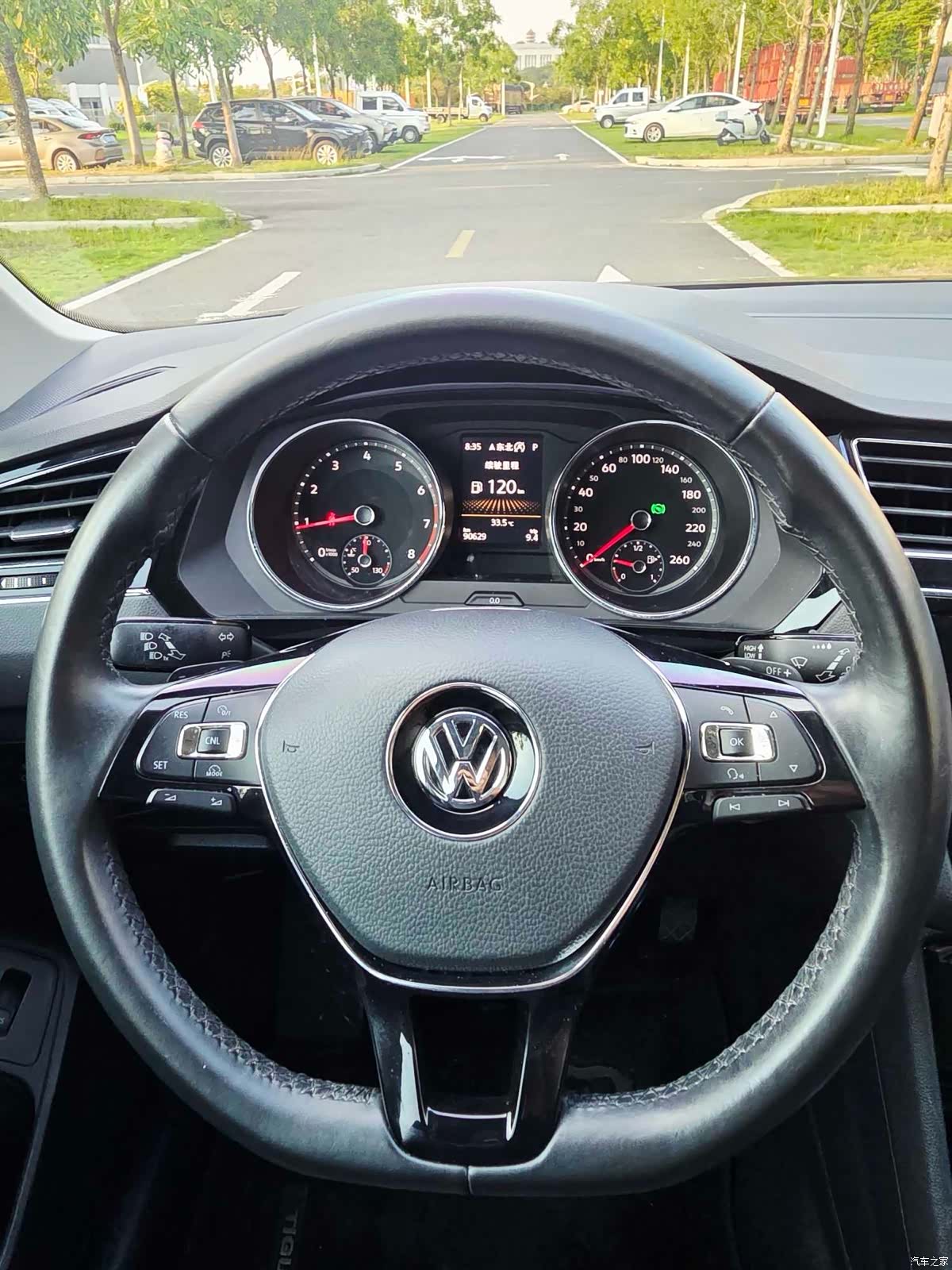 Volkswagen Tiguan L, 2018 15