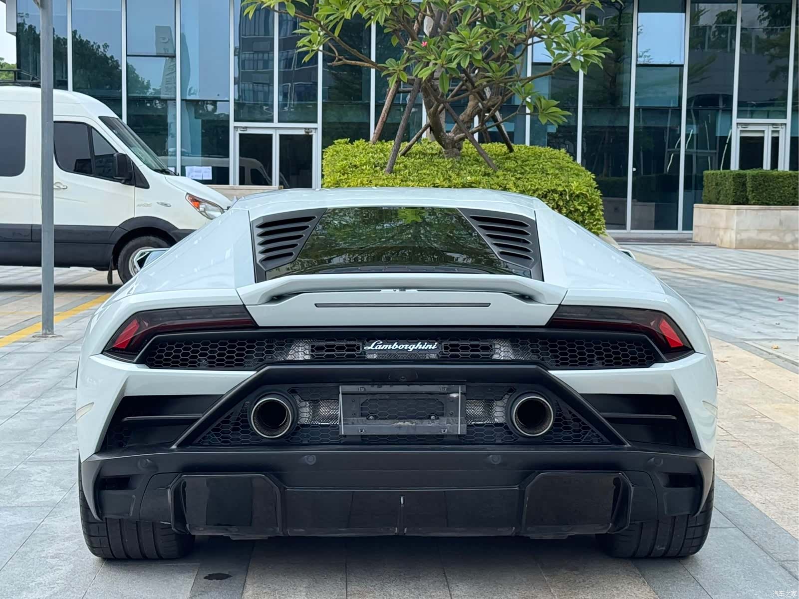 Lamborghini Huracán, 2021 9