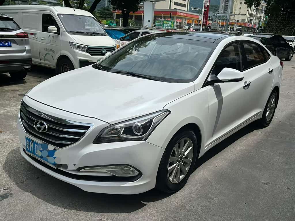 Hyundai Mistra