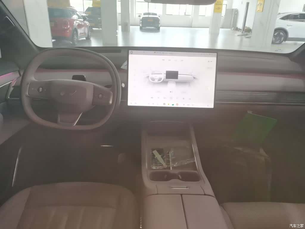 NIO L60, 2025 10