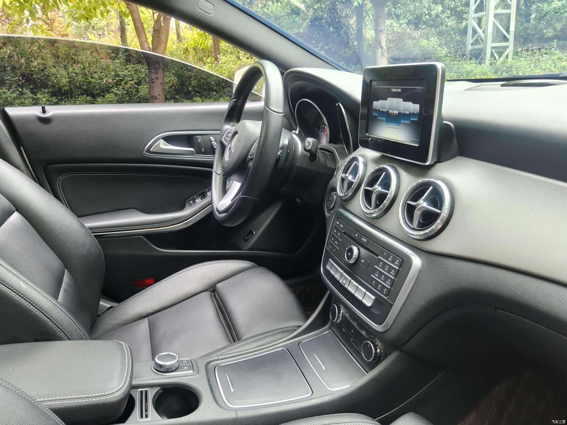 Mercedes-Benz CLA, 2016 12