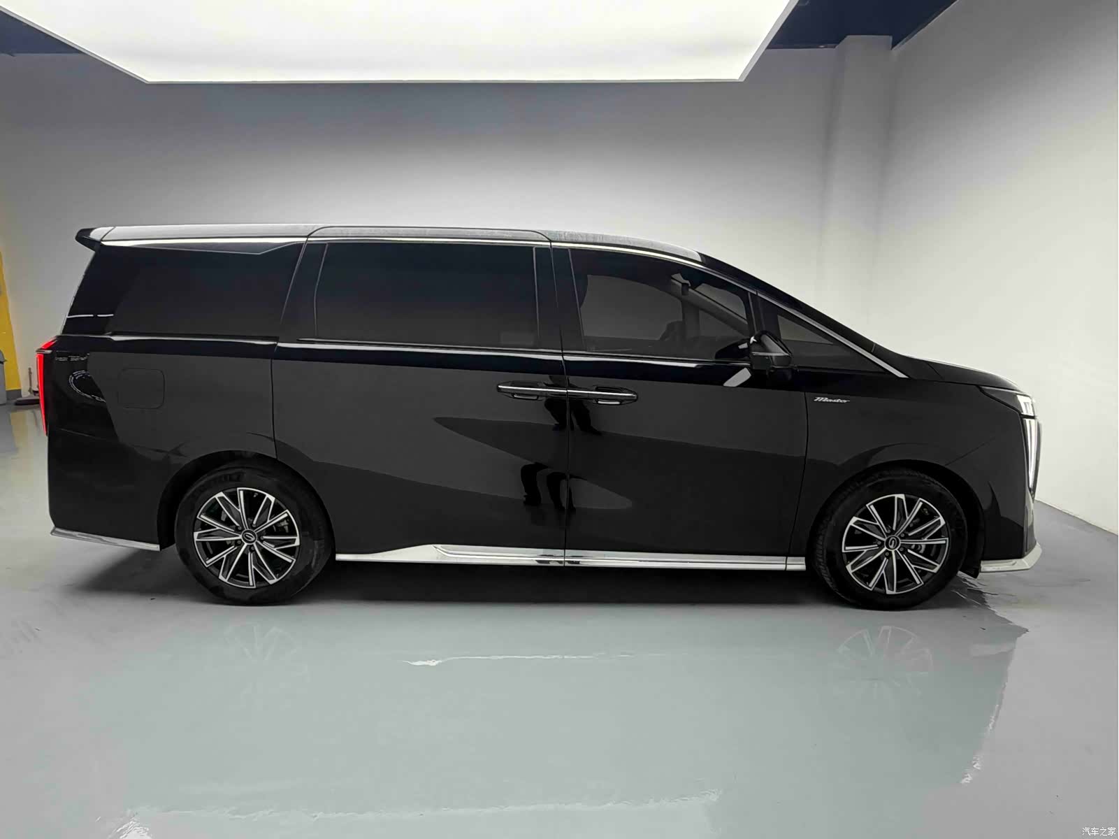 Trumpchi M8, 2023 19