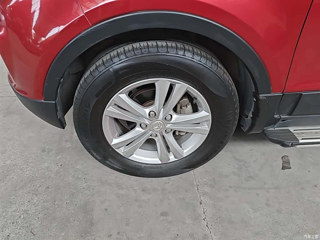BAIC S3, 2015 23