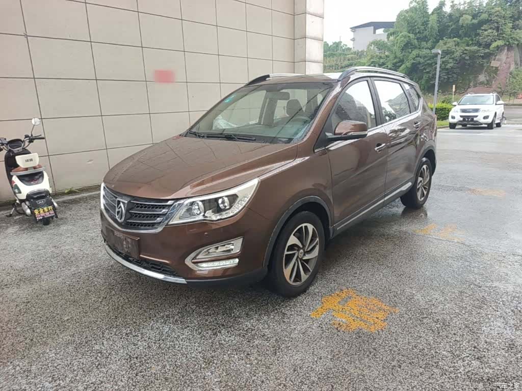 Wuling 560, 2016 2
