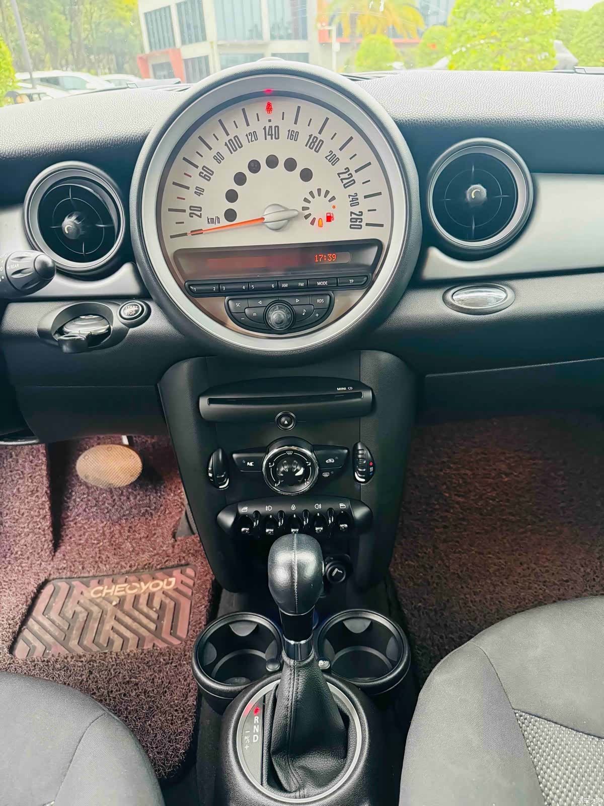 Mini ONE, 2014 11