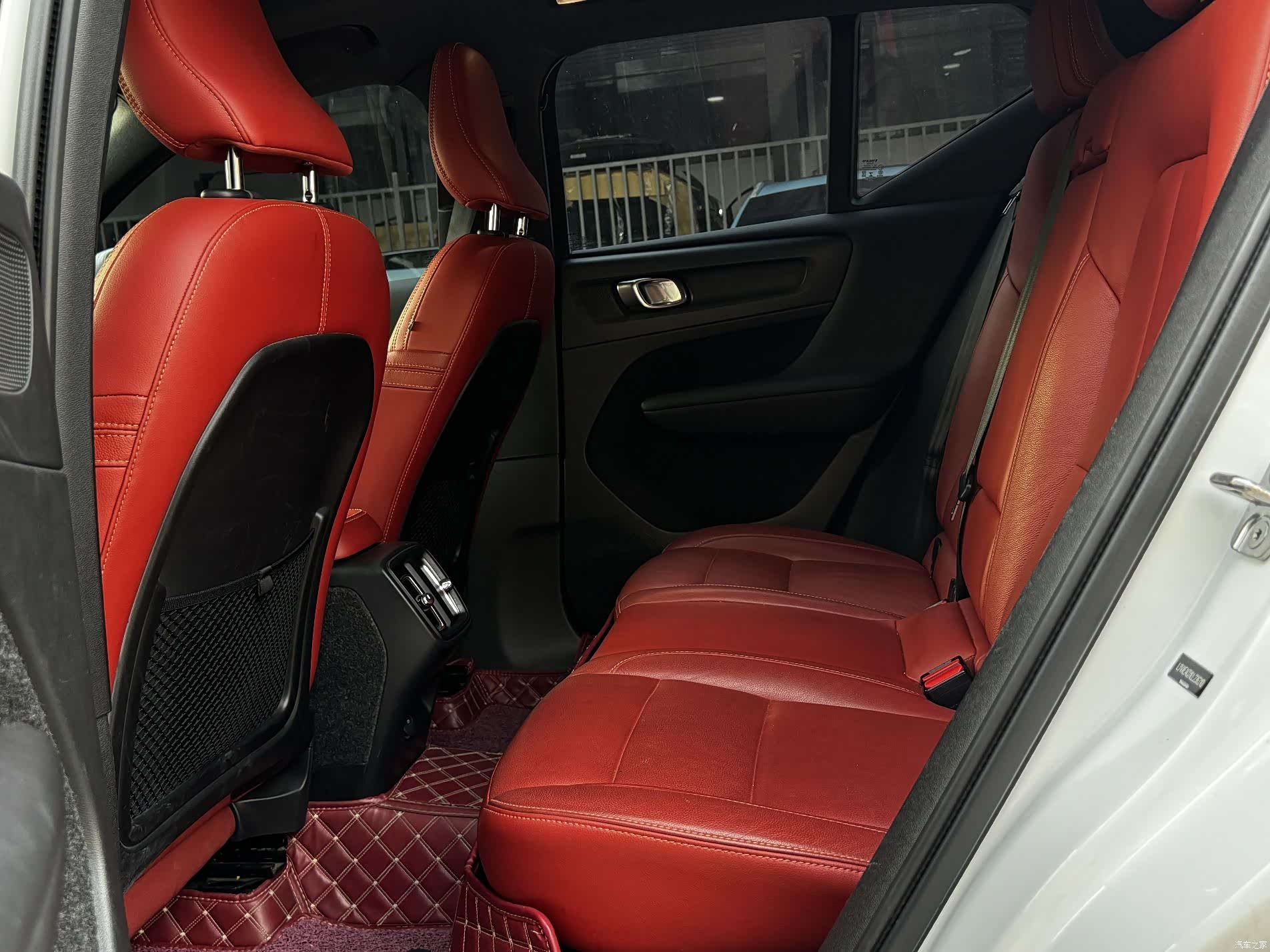 Volvo XC40, 2020 9