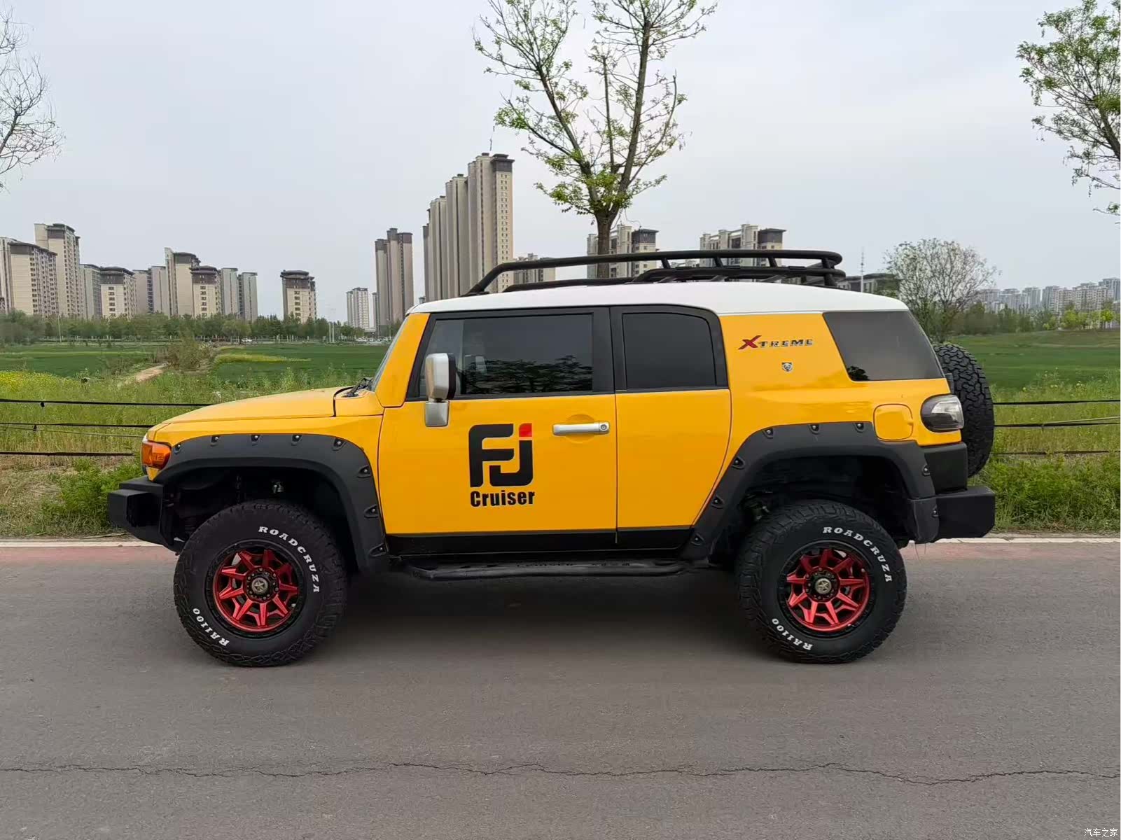 Toyota FJ, 2009 3