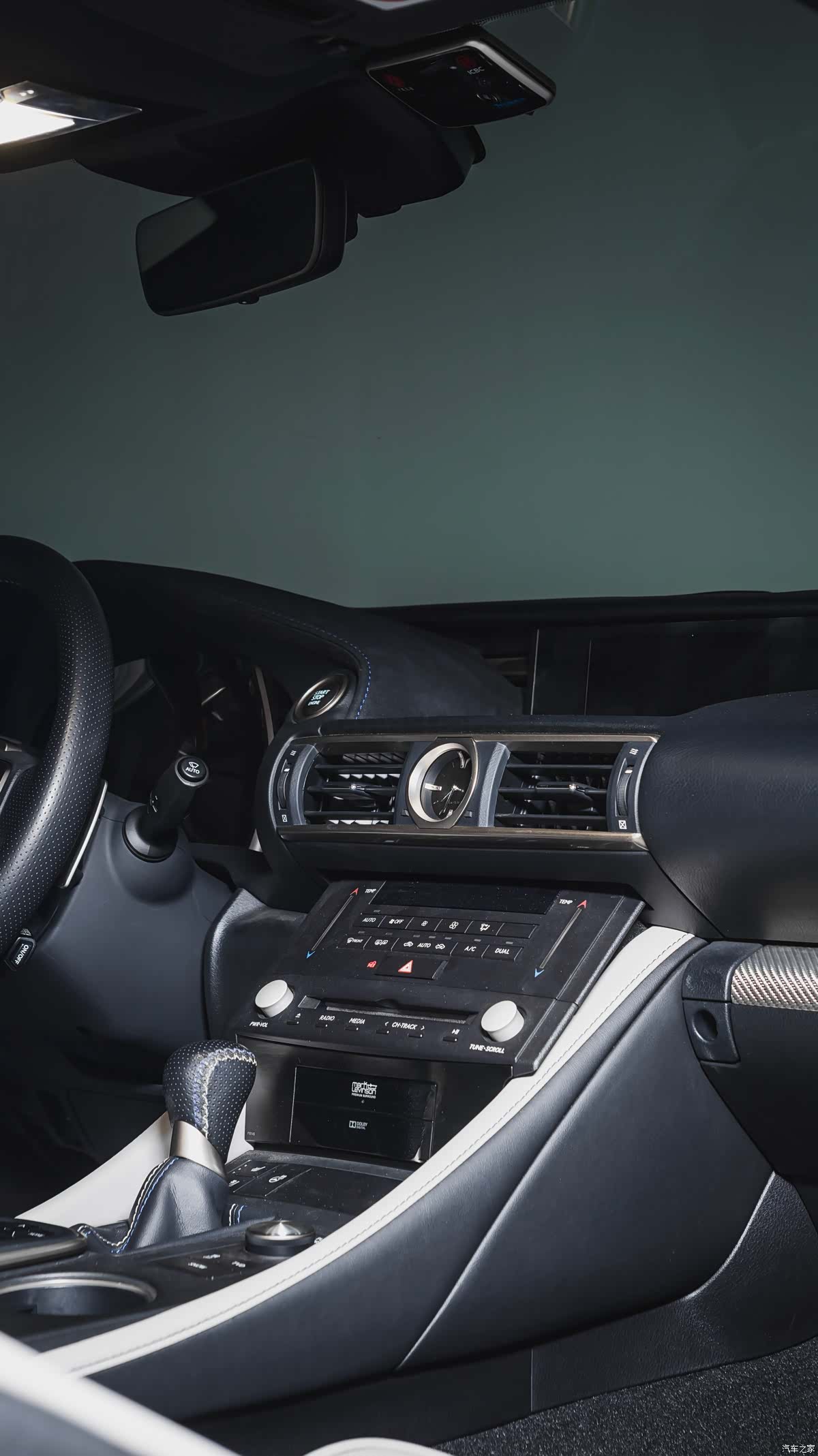 Lexus RC, 2016 17