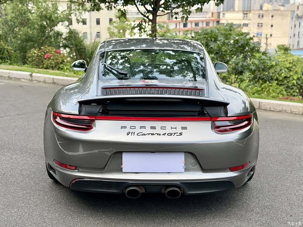Porsche 911, 2018 6