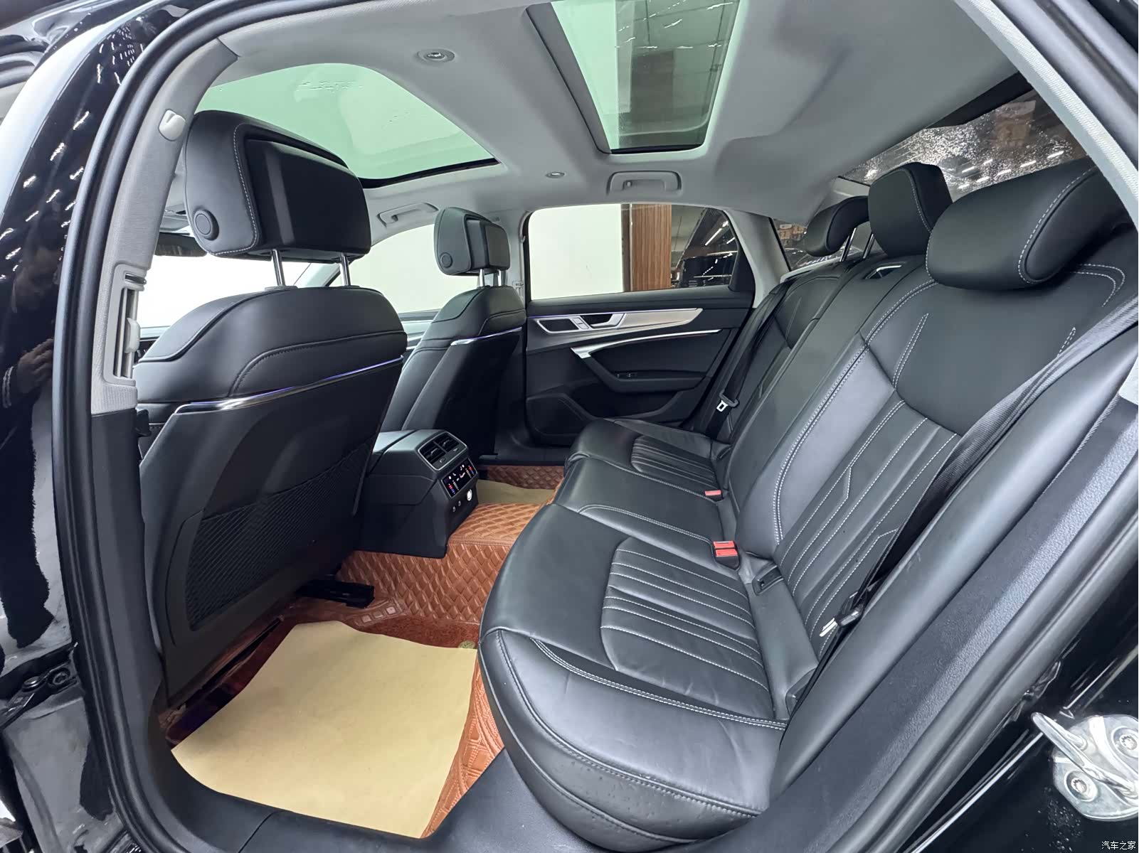 Audi A6L, 2023 16