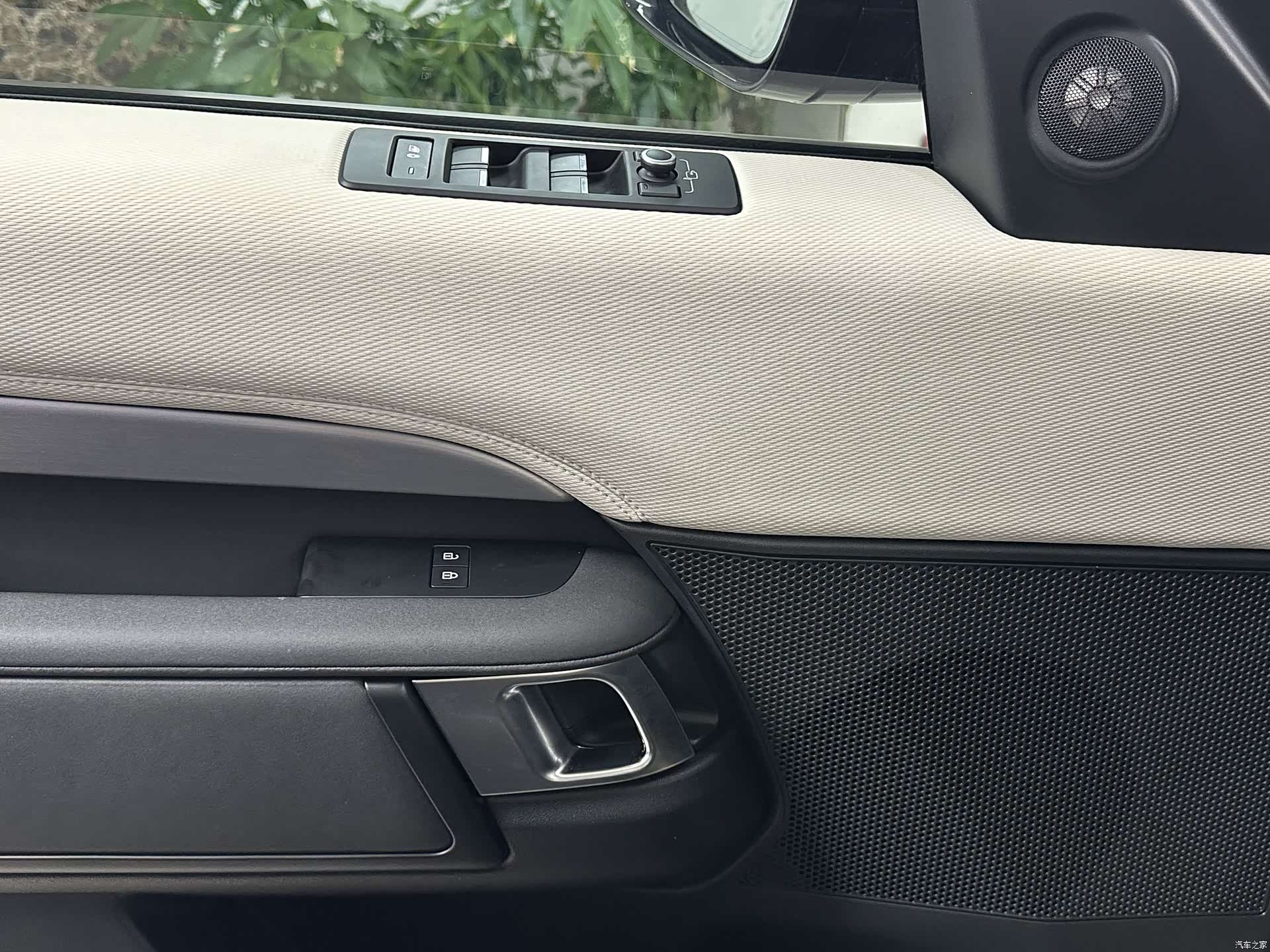 Land Rover Discovery, 2022 25